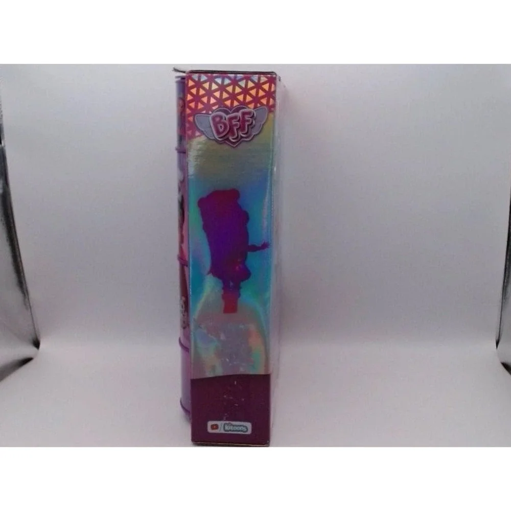 Kutons - BFF, Unbox Doll & Fashions, BRAND NEW IN BOX